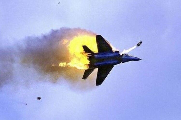Українські військові збили ворожий літак над Білгород-Дністровським: пілот встиг катапультуватися 
