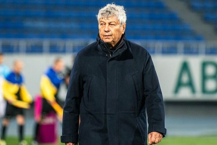 Луческу подав у відставку з посади тренера «Динамо» й оголосив про завершення кар'єри