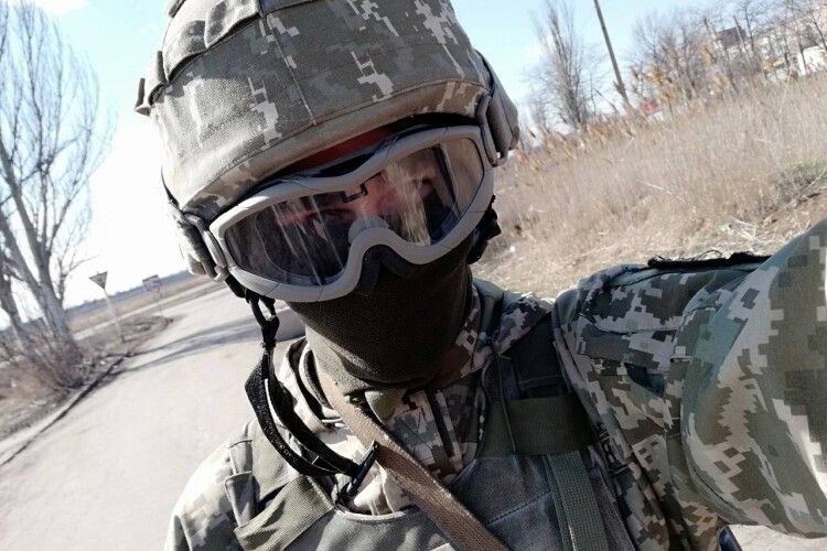 «Після пекла в Маріуполі, був упевнений, що повернуся з полону живим» — морпіх з Рівненщини