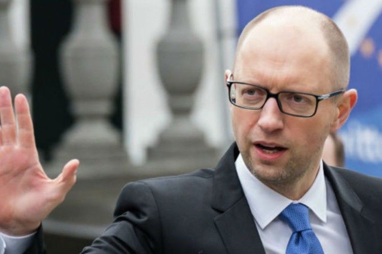 Арсеній Яценюк повертається у велику політику