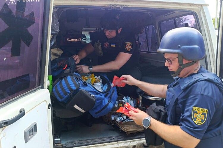 Дві бригади волинських медиків ДСНС працюють на Сході