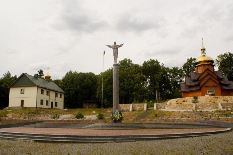 На Рівненщині вшанують пам'ять полеглих Героїв Гурб