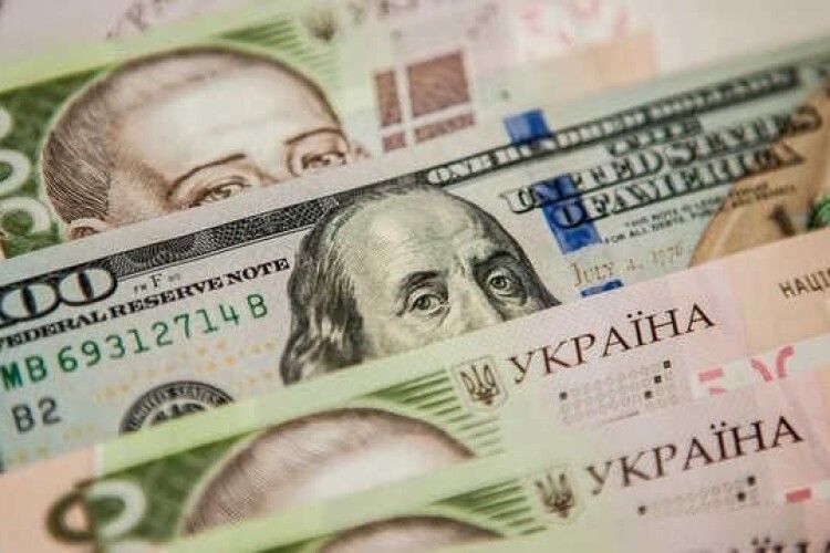 Мінімальна зарплата в Україні перевищила мінімалку в Росії і Білорусі