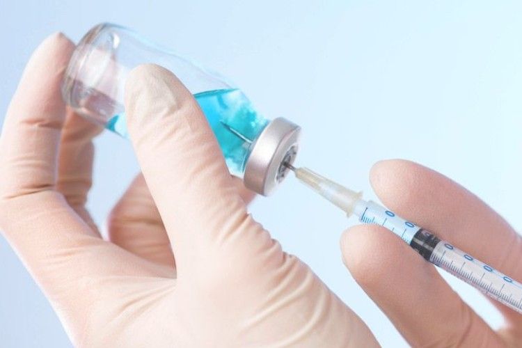 У Ковелі пришвидшеними темпами вакцинують школярів
