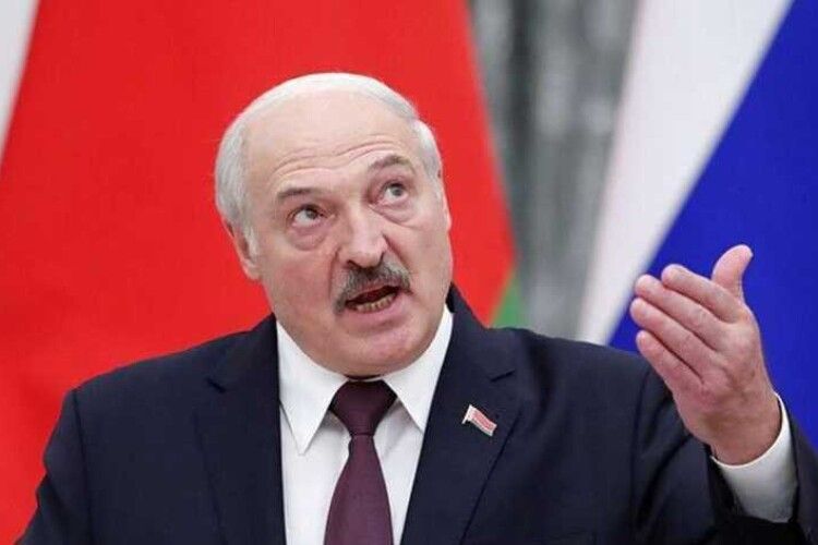 Лукашенко готується до «оборони» білорусі 