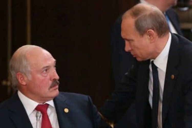 Лукашенко про об'єднання Білорусі з РФ: Ніхто нікого не нахилить