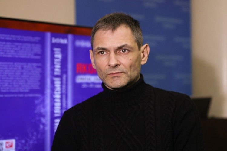 Учасник АТО презентував книгу про Іловайський котел