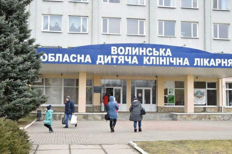 Лучани вимагають пустити проспектом Відродження ще один маршрут