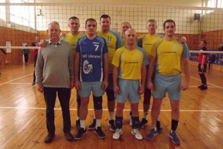 Волейболісти вшанували пам’ять ковельського тренера Анатолія Завори