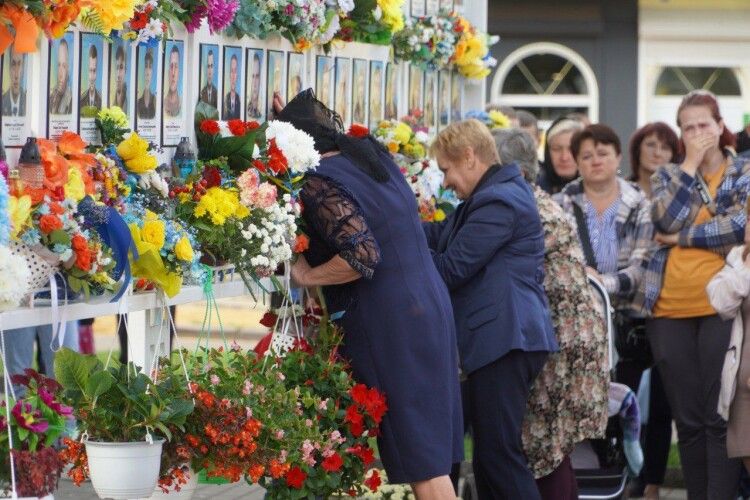 Їх уже 134: у Володимирі відслужили панахиду за загиблими Захисниками (Фото)