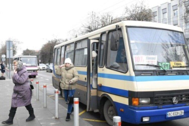 Центральною частиною Луцька обмежать рух приміських та міжміських автобусів 