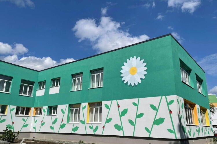 Модернізацію десяти освітніх закладів у Луцьку завершать до 1 вересня