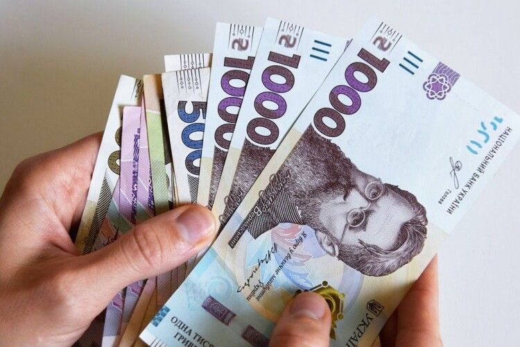Українці назвали зарплату для комфортного життя: результати опитування