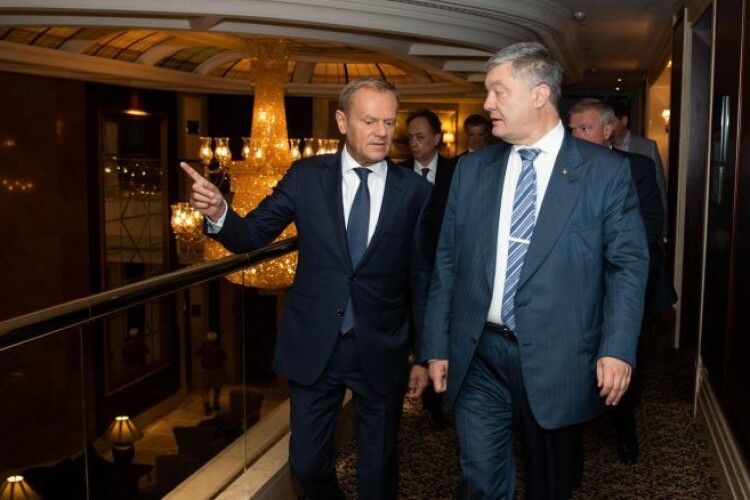 До кінця року Порошенко здійснить велике дипломатичне турне