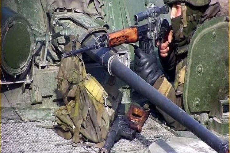 Українські захисники знешкодили колону V (Фото, відео)