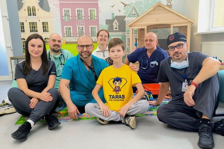 Хлопчик з Рівненщини втратив 6 літрів крові через травму на велосипеді