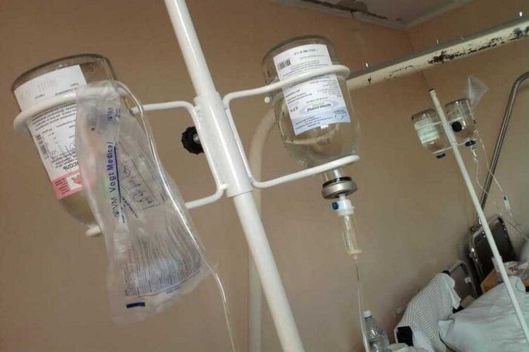 У Луцькому районі зафіксували два випадки ботулізму