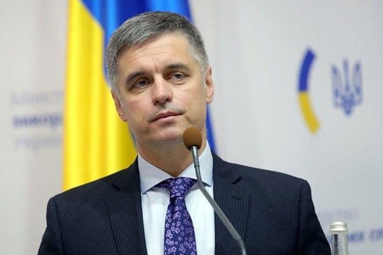 Міністр Пристайко шантажує українців: або «формула Штайнмаєра», або низькі пенсії та зарплати