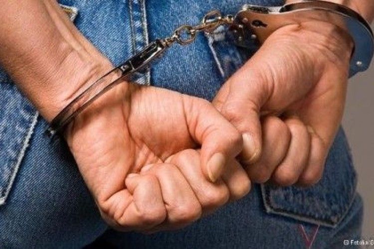Лучанин обчистив крамницю у селі