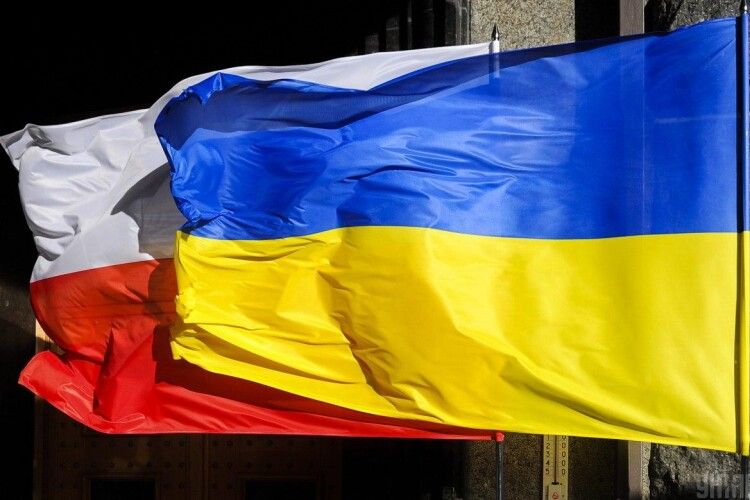 У Польщі заговорили про потребу запровадження миротворчої місії в Україні