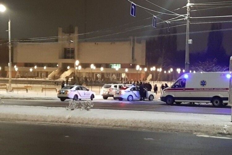 У Луцьку п’яний водій ледь не збив перехожих і поконфліктував з поліцейськими (Фото)