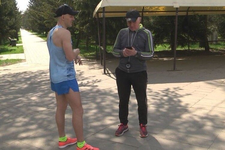 Волинський легкоатлет служить у теробороні та готується до чемпіонату Європи (Відео)