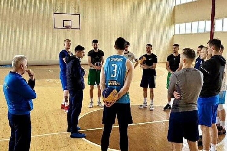 Чоловіча збірна України з баскетболу 3х3 готується до кваліфікації ЧЄ