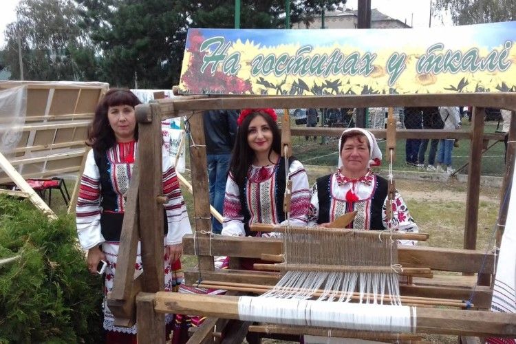 І навіть на пенсії культосвітній працівник Ніна Гладун має творчий неспокій  