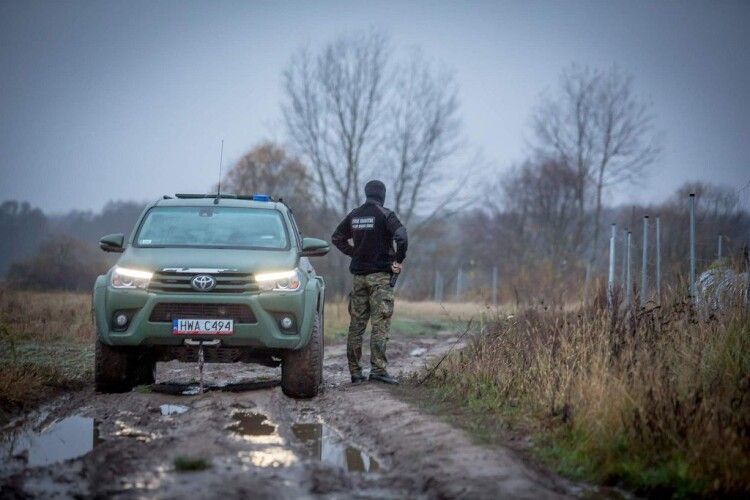 Польща збільшила протяжність електронного бар'єра на кордоні з Білоруссю