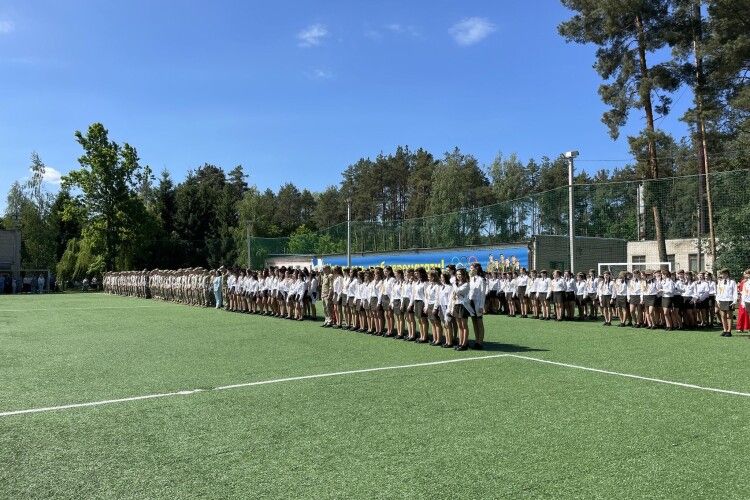 У волинському ліцеї імені Героїв Небесної Сотні – 427 юнаків та дівчат отримали атестат