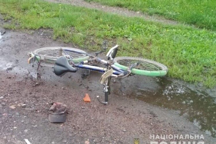 У Нововолинську Volkswagen збив велосипедиста: постраждалий в реанімації