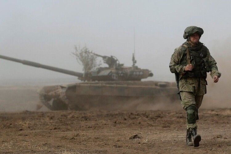 Фронт: «Літо та осінь будуть х..вими»
