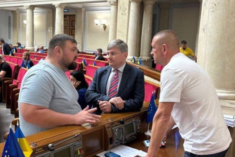 Михайло Бондар обраний секретарем ТСК з питань фортифікацій і дронів – Геращенко