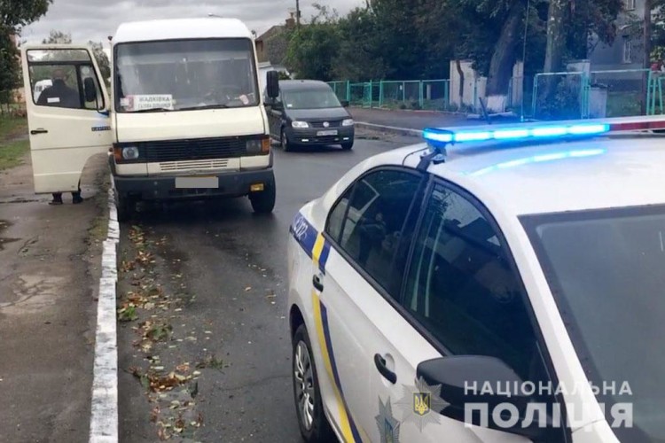 П'яного, як чіп, водія маршрутки зупинили рівненські поліцейські