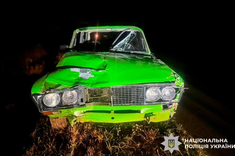 На Поліссі 16-річний водій у стані алкогольного сп’яніння збив насмерть 26-літню вагітну
