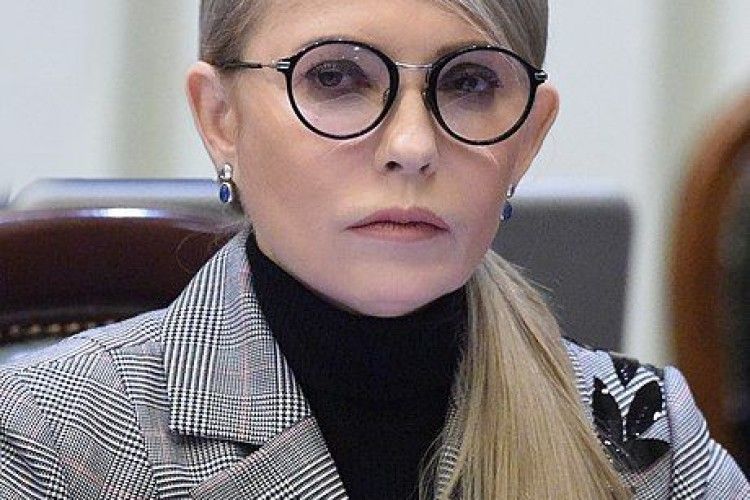 Тимошенко назвала себе другою, а екзит-поли маніпулятивними