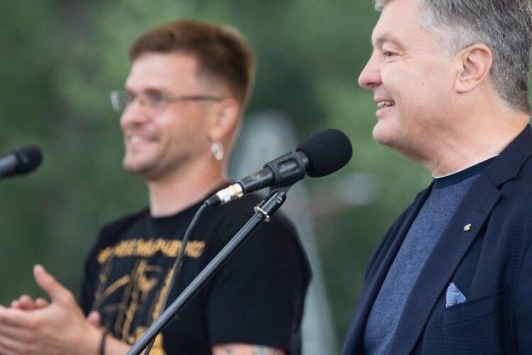 Порошенко: наступний комплект оптичної розвідки збираємо для 72-ї бригади імені Чорних Запорожців