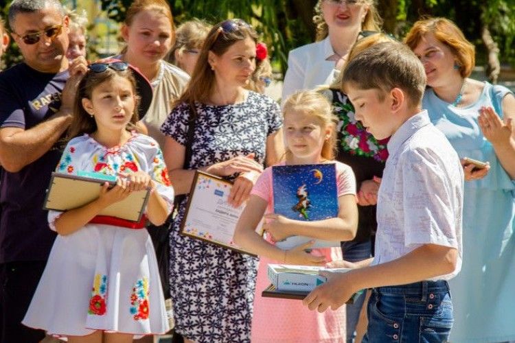 Ковельська школярка стала переможницею Всеукраїнського конкурсу «Стежками Каменяра»