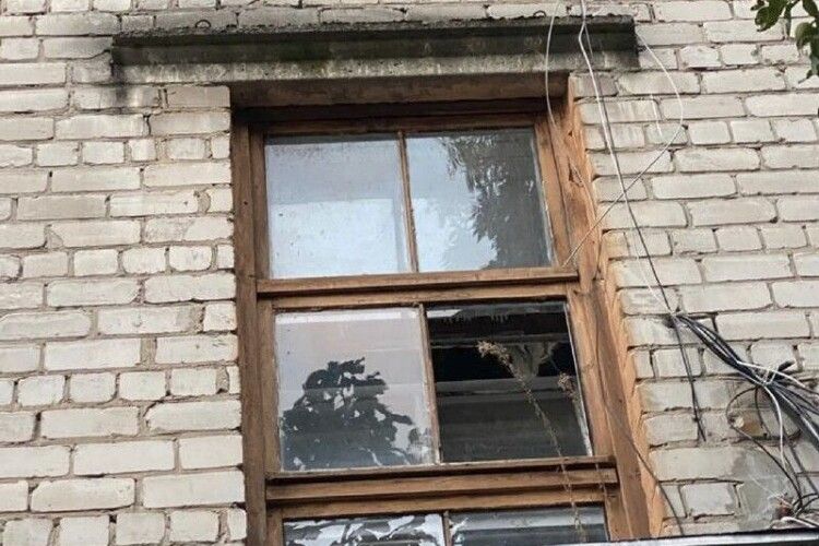Ракетний удар по Кременчуку: десятки людей постраждали, одна загинула