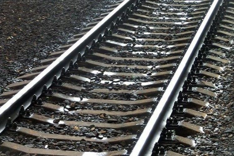 Злапали двох жителів Ковельського району, які потроху здавали на металобрухт українську залізницю