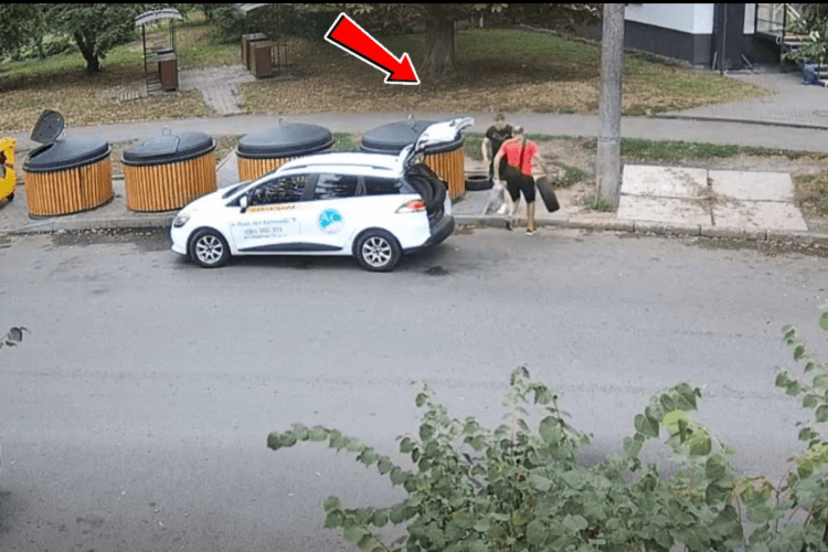 Камери зняли все: у Луцьку авто автошколи «відзначилося» біля смітників