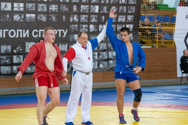 У Луцьку стартував Чемпіонат України з самбо (Фото)