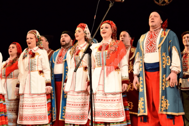  Різдвяна містерія у Луцьку: «Людям – на радість, Богові – на славу!» 