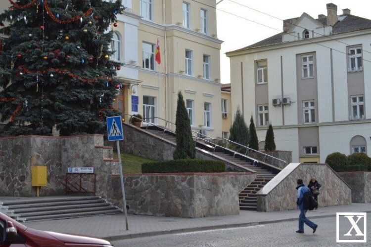 Луцьку міський голова звітуватиметься про боротьбу з корупцією у стінах ради