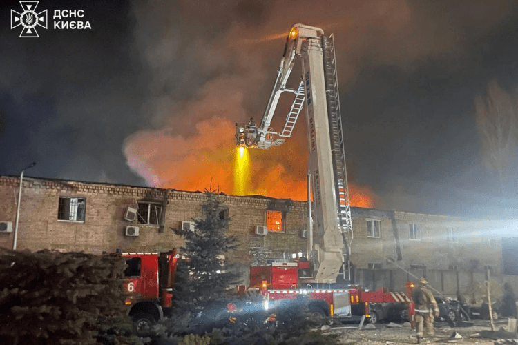 Ракетний удар по столиці: загинуло п’ятеро осіб, серед яких дитина