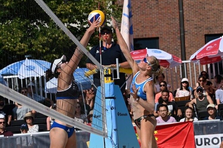 Волейбол: Луніна та Давідова стали срібними призерками Beach Pro Tour