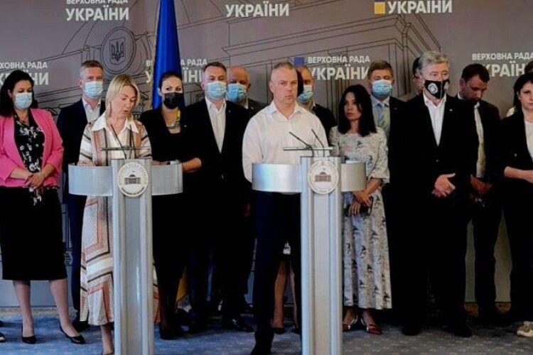Медіакілерство на замовлення Офісу Зеленського: «ЄС» оголосила бойкот каналу Коломойського-Медведчука