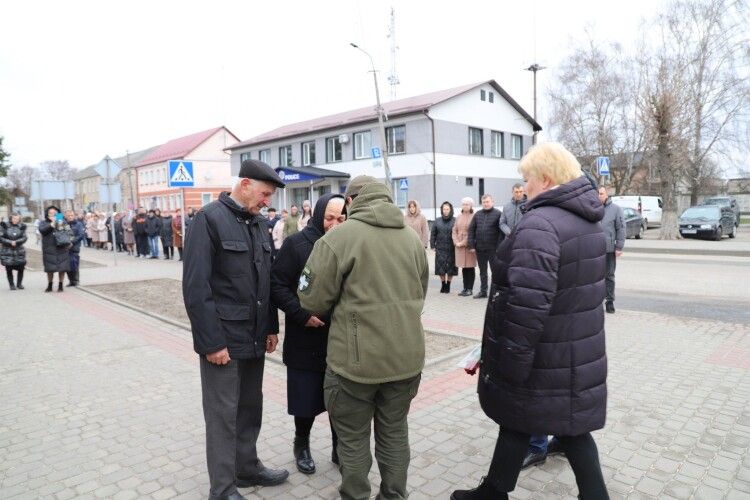 Батькам полеглого Героя з Волині вручили його посмертну відзнаку