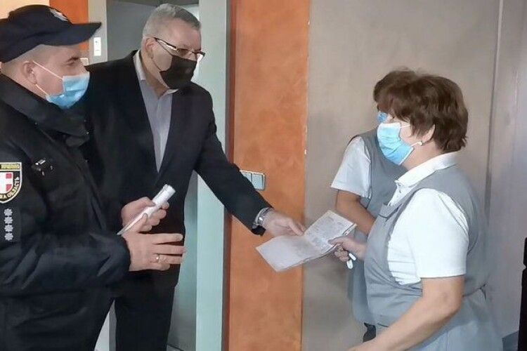 У Луцьку провели ревізію готелів: перевіряли чи вакциновані працівники