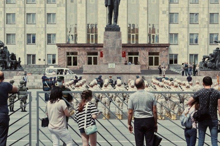 Румунія просить своїх громадян покинути росію, а Канада – виїхати своїх хокеїстів 